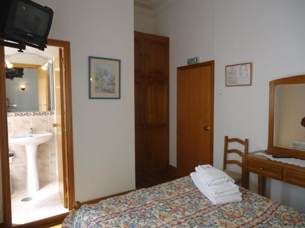 Hotel Aviz Figueira da Foz Oda fotoğraf